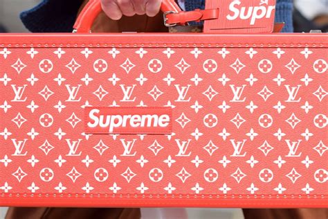 lv collab supreme|does louis vuitton own supreme.